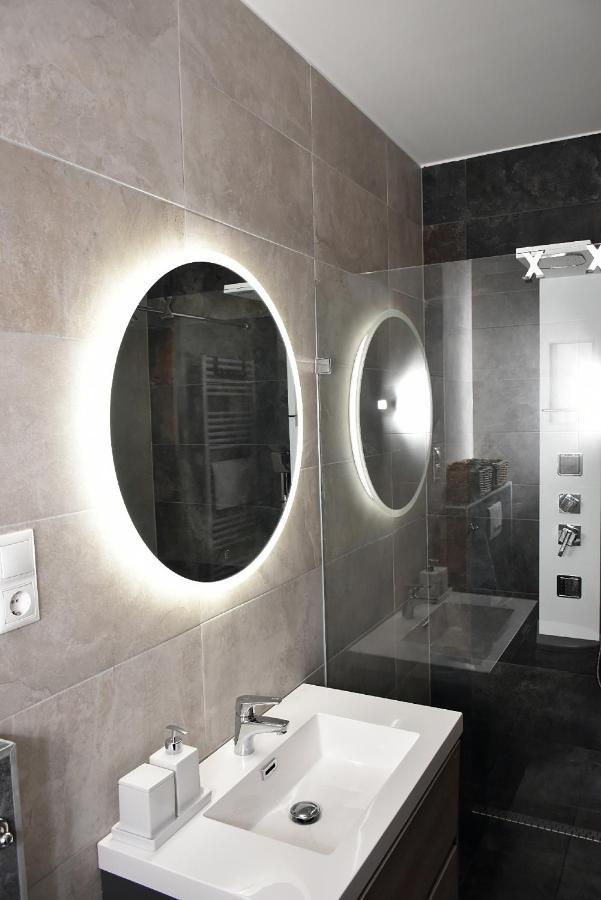 Limerence Apartments Шіофок Екстер'єр фото